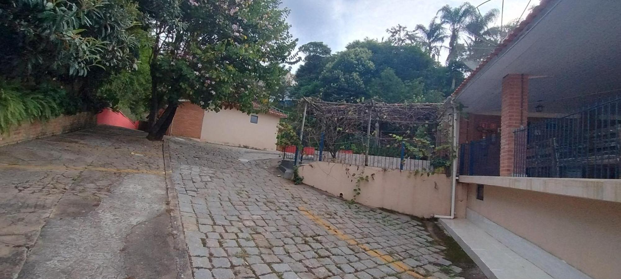 Hospedagem Vila Rica - 500M Do Centro De Cunha Sp Bagian luar foto