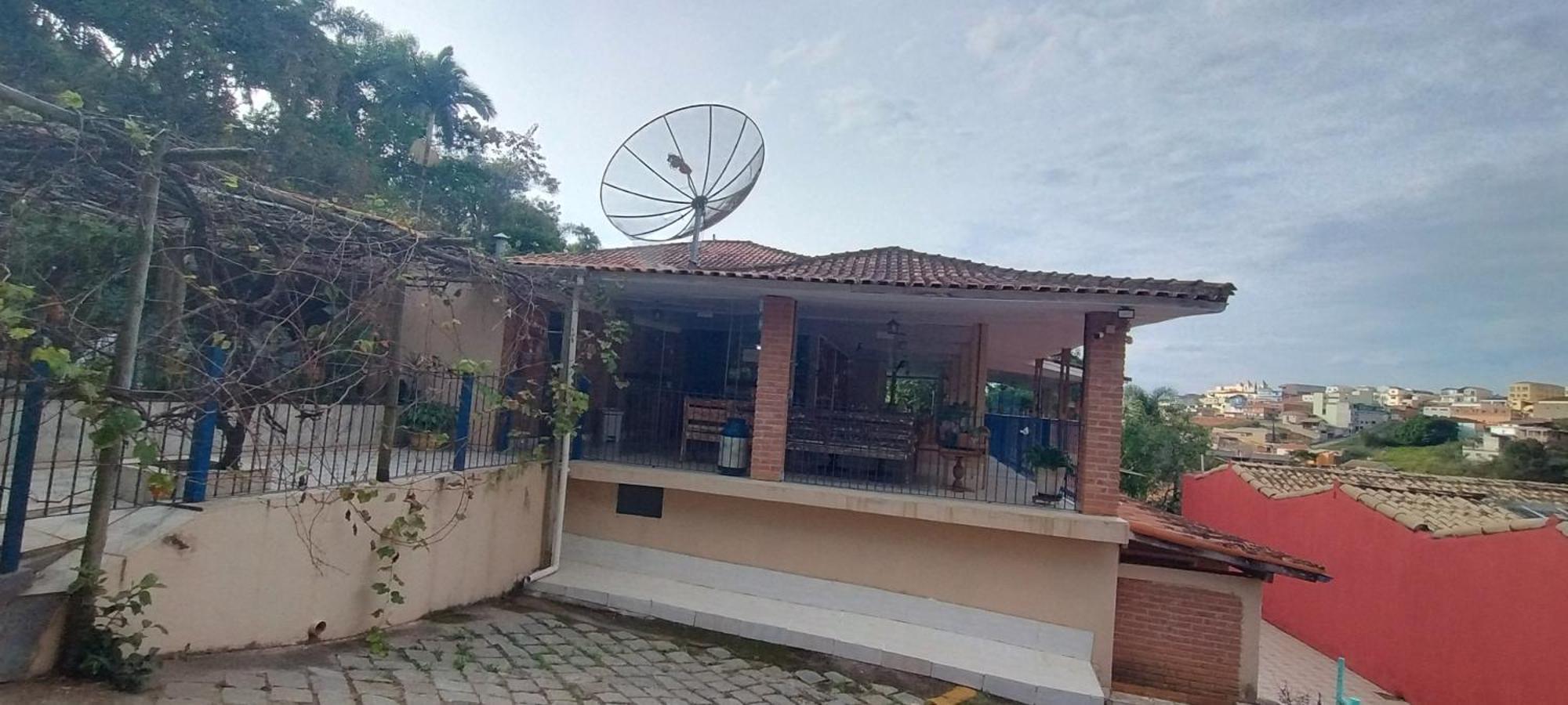 Hospedagem Vila Rica - 500M Do Centro De Cunha Sp Bagian luar foto